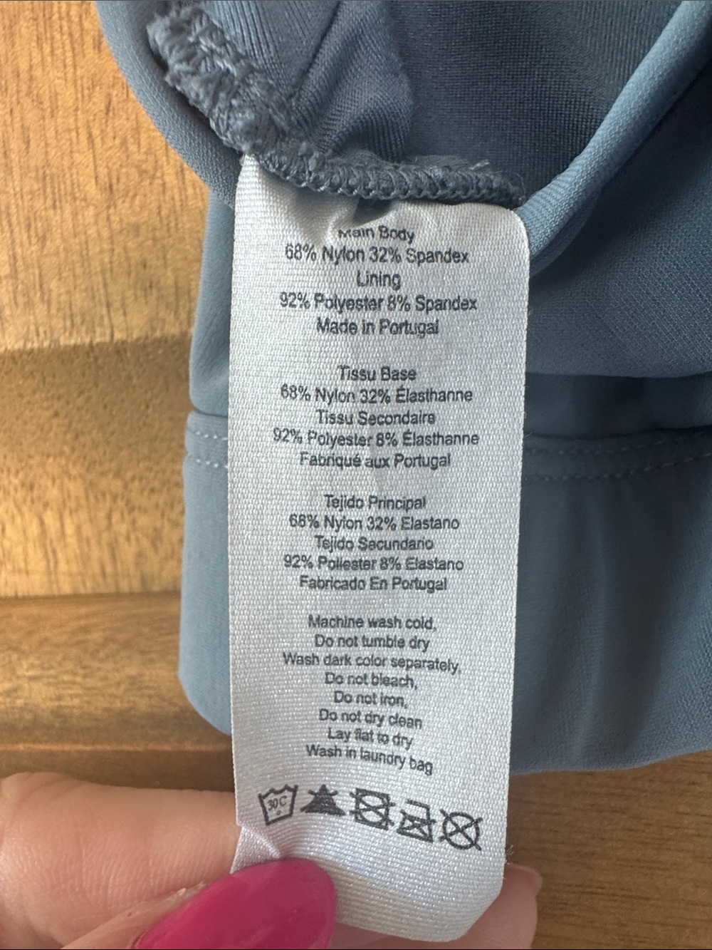 ALO Yoga Dusty Blue High-Neck Cutout Sports Bra - Picture 3 of 3